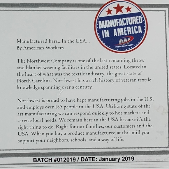 HARRY POTTER Gryffindor House Crest Woven TAPESTRY THROW BLANKET! - Picture 9 of 10